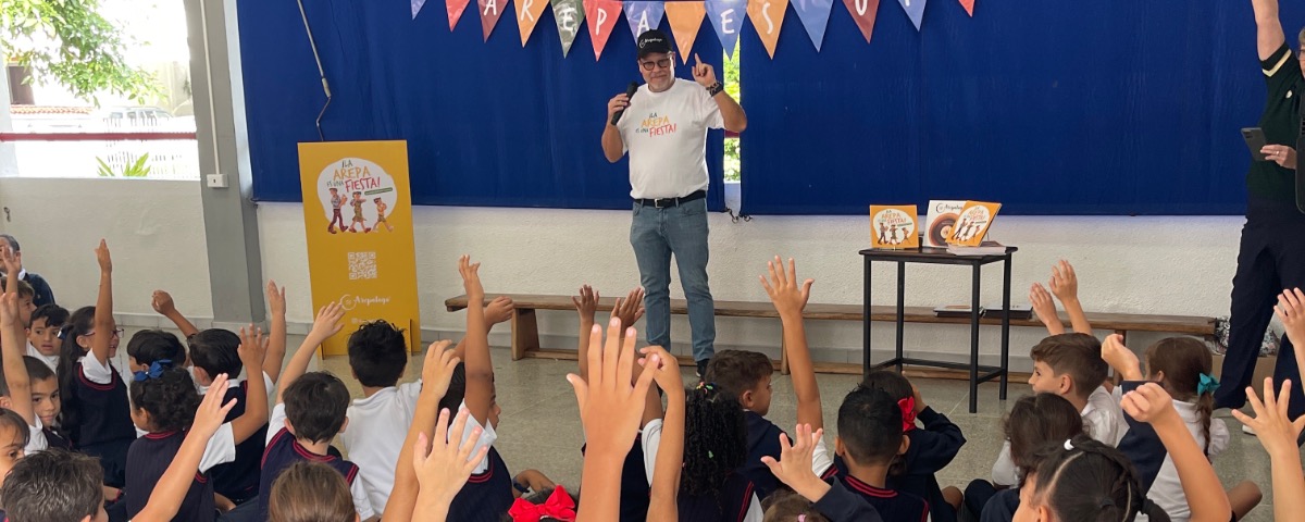 La Arepa es una fiesta Colegio Simón Bolivar